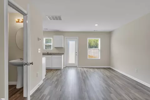 561 Wagon Trl, Duncan, SC 29334 photo 7