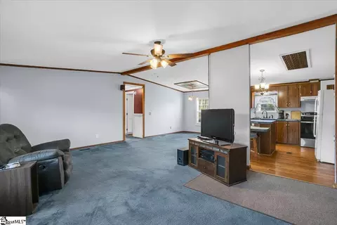 871 E Main St, Pacolet, SC 29372 photo 4