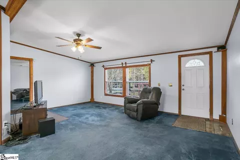 871 E Main St, Pacolet, SC 29372 photo 3