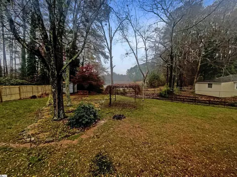 204 Robinall Dr, Easley, SC 29642 photo 27