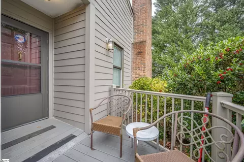 77 Chestnut St # 306, Tryon, NC 28782 photo 6