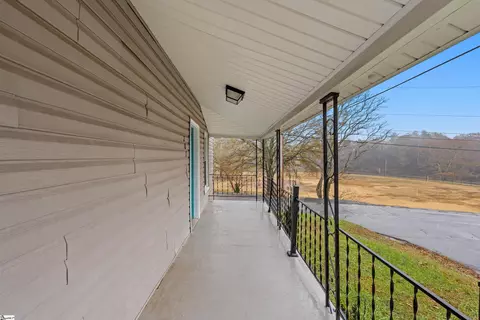 207 S 9th St, Easley, SC 29640 photo 9