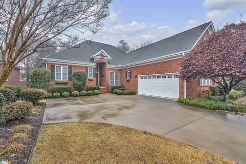307 Bouchillion Dr, Greenville, SC 29615