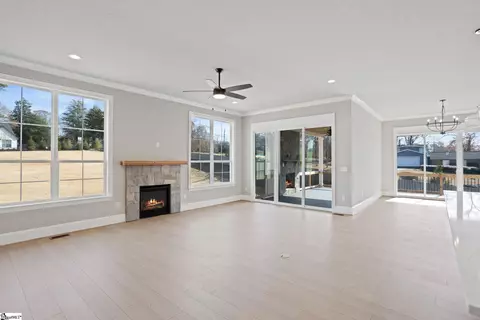 105 Selby Dr, Clemson, SC 29631 photo 9