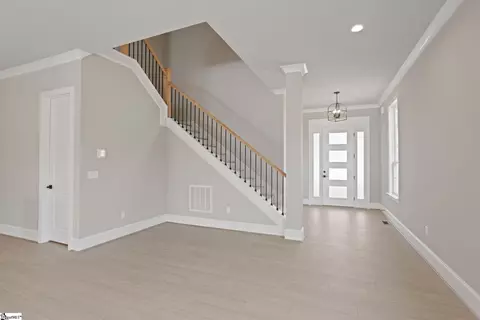 105 Selby Dr, Clemson, SC 29631 photo 8