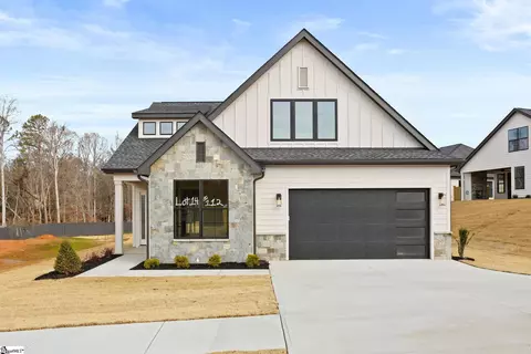 112 Rolling Wood Dr, Clemson, SC 29631