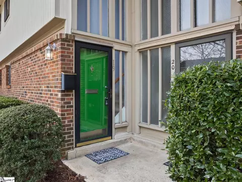19 Briargate Pl, Greenville, SC 29615