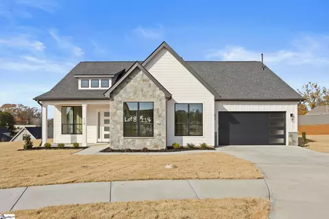 114 Castleford Dr, Clemson, SC 29631