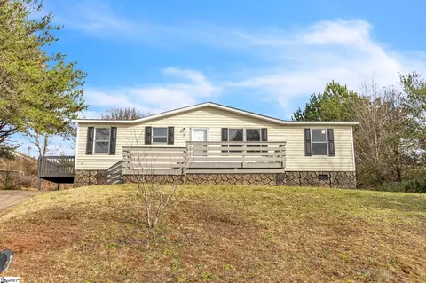 3 Channel Dr, Greenville, SC 29611