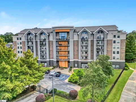 1001 S Church St UNIT 404, Greenville, SC 29601