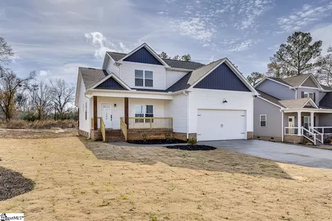 200 Hawthorne Dr, Simpsonville, SC 29680