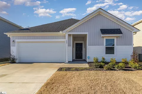 607 Splendid Pl, Simpsonville, SC 29680