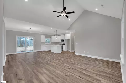 2214 Maw Bridge Rd, Central, SC 29630 photo 4