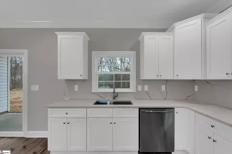 2214 Maw Bridge Rd, Central, SC 29630 photo 14