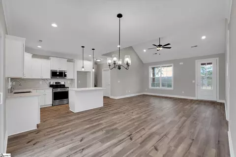 2214 Maw Bridge Rd, Central, SC 29630 photo 10