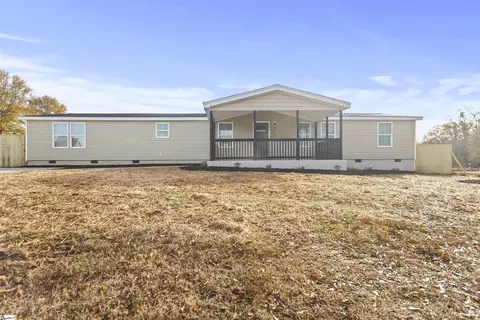 100 Turkey Trot Rd, Williamston, SC 29697