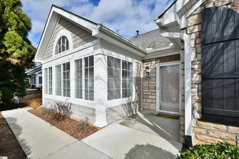 132 High Hat Cir, Greenville, SC 29617
