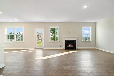204 Isleview Pl, Greer, SC 29651 photo 18