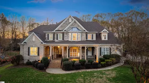 715 Brixton Cir, Simpsonville, SC 29681