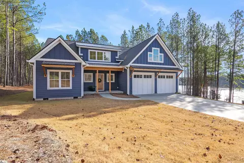 102 Serenity Dr, Salem, SC 29676