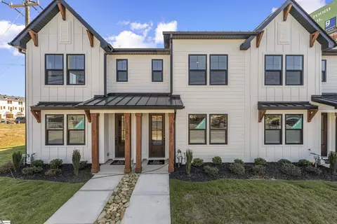 1196 N Pleasantburg Dr, Greenville, SC 29607