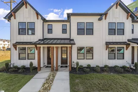 1196 N Pleasantburg Dr, Greenville, SC 29607