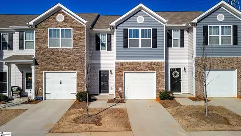 218 Northridge Ct, Easley, SC 29642