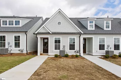 332 Lake Greenwood Blvd, Greenwood, SC 29649