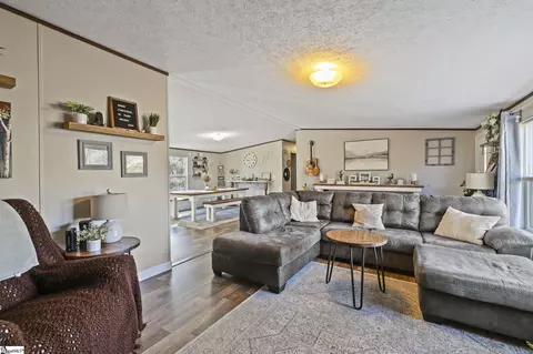 736 Fleming Mill Rd, Laurens, SC 29360 photo 5