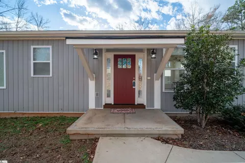 1211 Lake Cunningham Rd, Greer, SC 29651