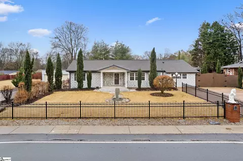 208 Lions Club Rd, Greenville, SC 29611
