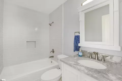 Bath - 204 Whitten St, Easley, SC 29640 photo 3 of 3
