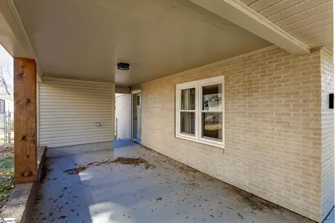 Exterior - 204 Whitten St, Easley, SC 29640 photo 9 of 10