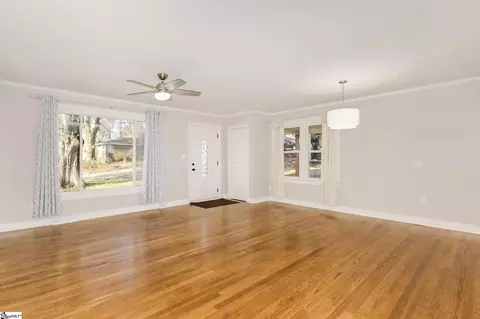 Living - 204 Whitten St, Easley, SC 29640 photo 1 of 5