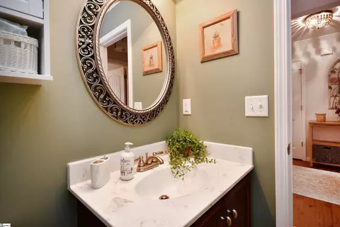 Bath - 222 Barry Dr, Greer, SC 29650 photo 5 of 5