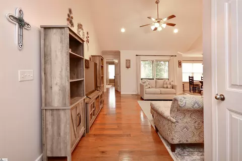 Entry Way - 222 Barry Dr, Greer, SC 29650 photo 3 of 4