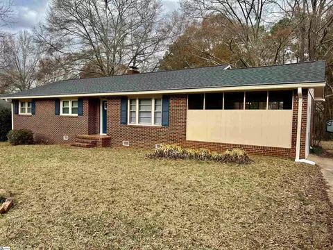 1005 Brock St, Anderson, SC 29624