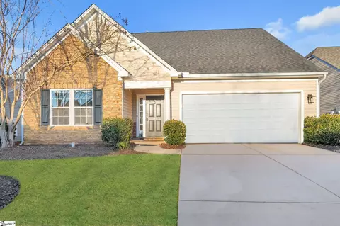 4 Aldershot Way, Simpsonville, SC 29681