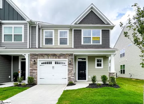 508 Pennystone Ln, Simpsonville, SC 29681
