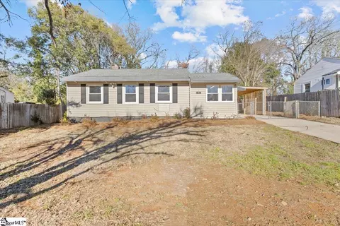 119 S Estate Dr, Greenville, SC 29605