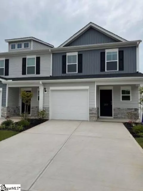 227 Stonyway Ln, Easley, SC 29640