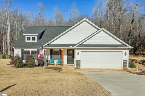 411 Elljean Rd, Easley, SC 29640