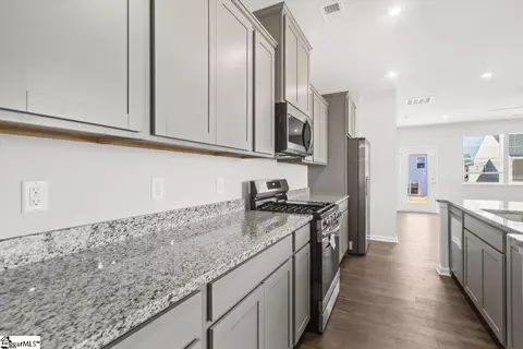 1113 Berry Patch Dr, Lyman, SC 29365 photo 8