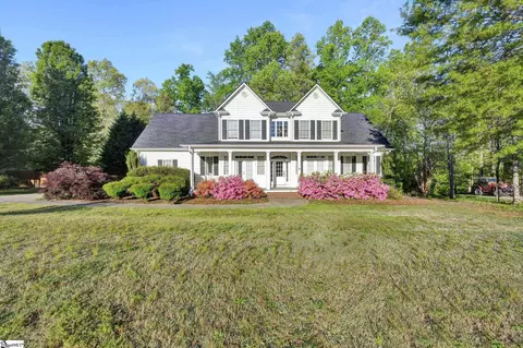 110 Elliot Ln, Easley, SC 29640