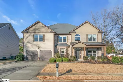 2 Grayling Ct, Simpsonville, SC 29680