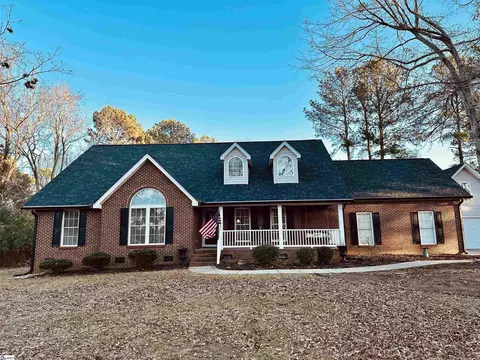 106 Persimmon Ct, Greenwood, SC 29649