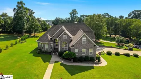 861 Ship Wreck Pl, Inman, SC 29349