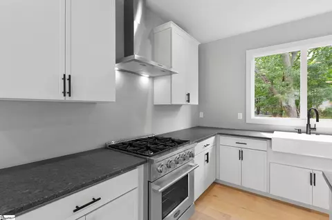 104 Textile Ct, Easley, SC 29640 photo 13