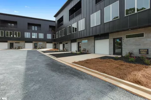 108 Textile Ct, Easley, SC 29640 photo 7