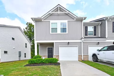 9 Beachley Pl, Simpsonville, SC 29680